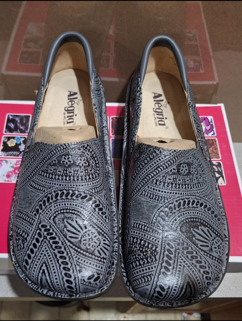 Women's Alegria Debra Wild West Ash Clogs